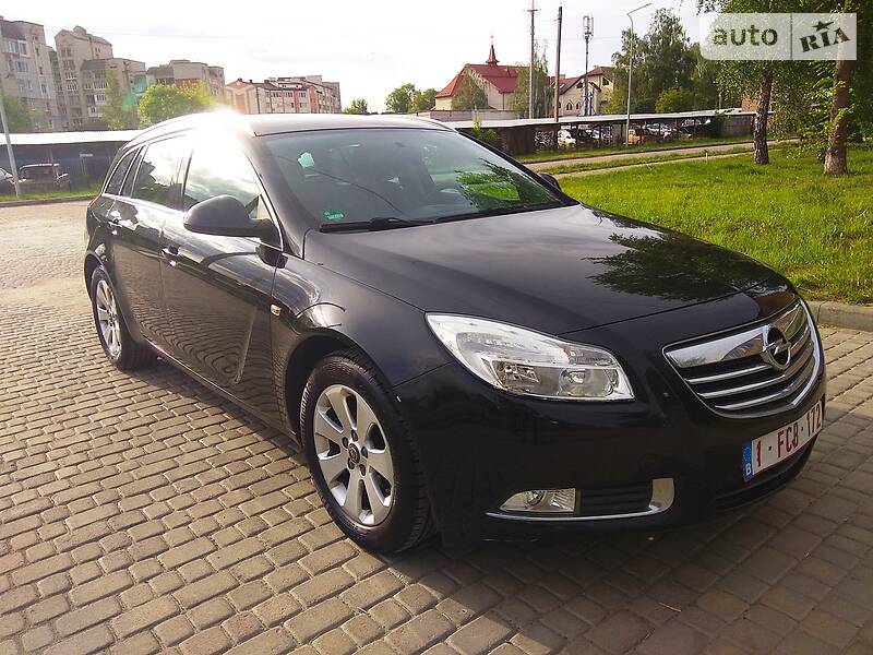 Auto Ria Prodam Opel Insigniya 13 Dizel 2 0 Universal Bu U Chervonogradi Cina 99