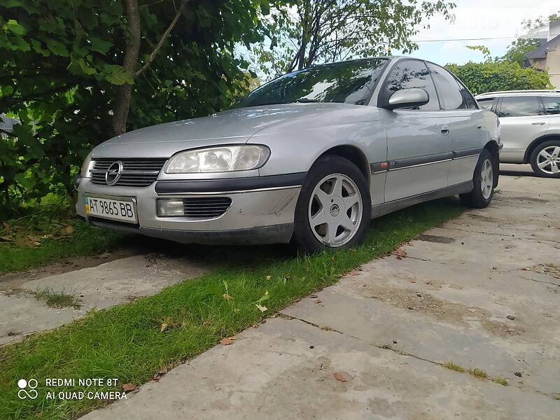 Opel omega луганск