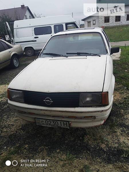 Opel Rekord 1984