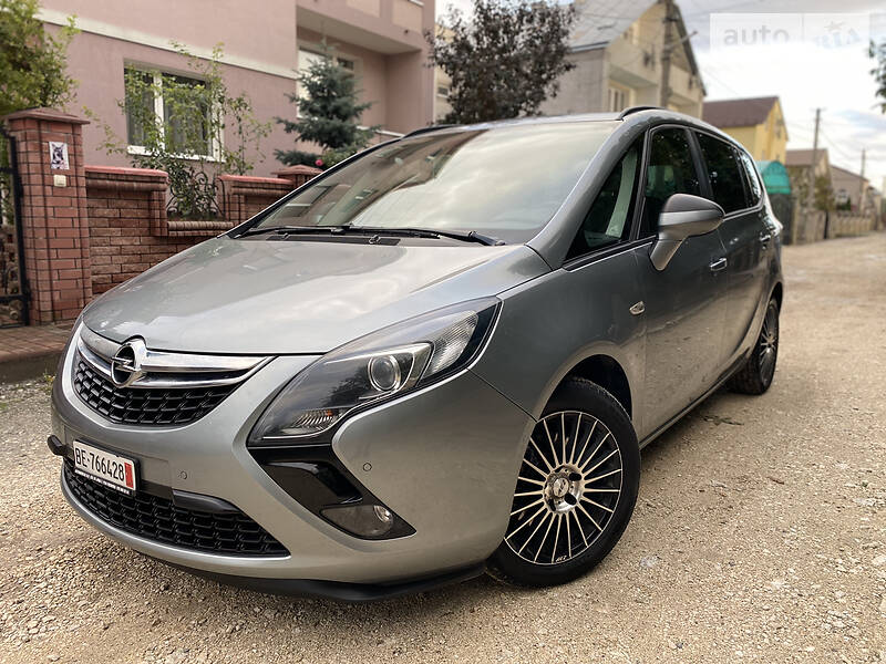 Opel Zafira Tourer Tourer 2.0CDTI 130HP 2012