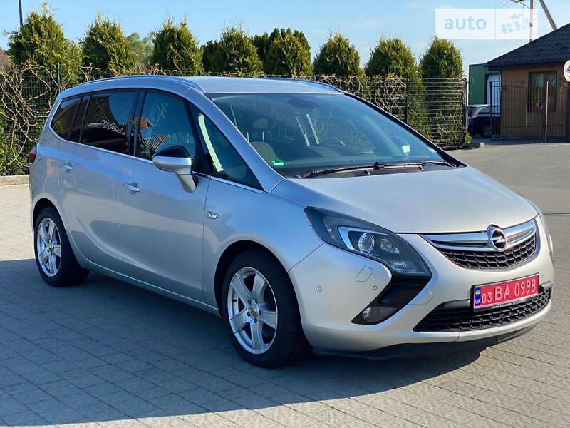 AUTO.RIA – Продам Опель Зафіра 2016 дизель 2.0 мінівен бу у Стрию, ціна ...