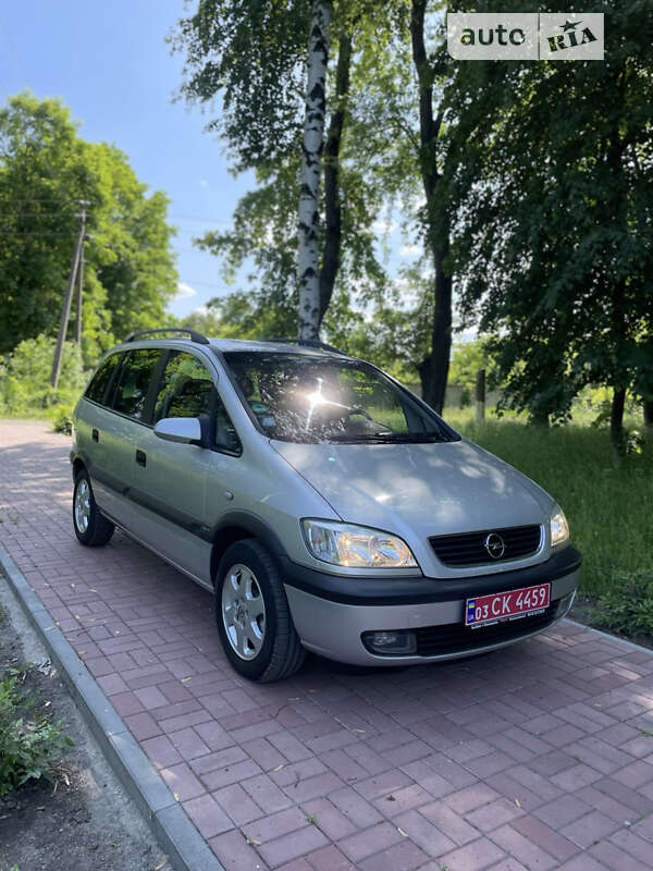AUTO.RIA – Продам Опель Зафіра 2002 бензин 1.8 мінівен бу у Хоролі ...