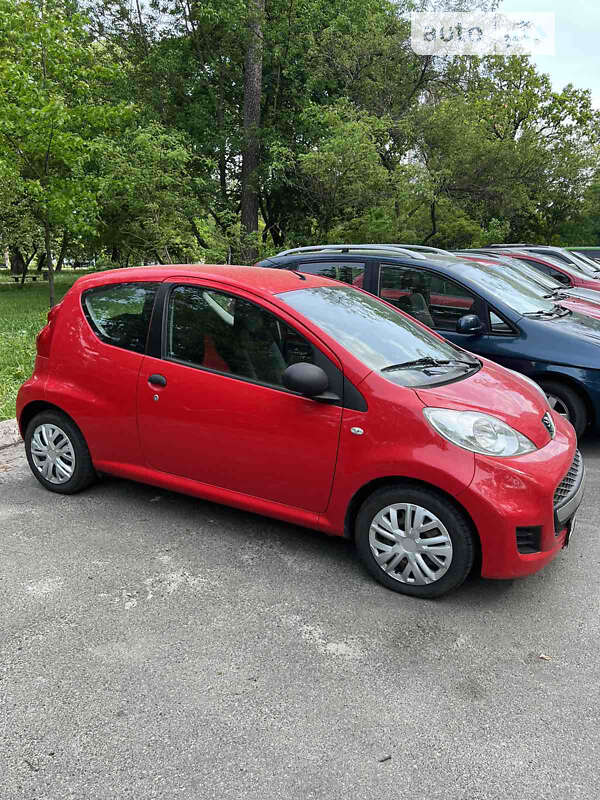 AUTO.RIA – Продам Пежо 107 2011 бензин хетчбек бу у Києві, ціна 3300