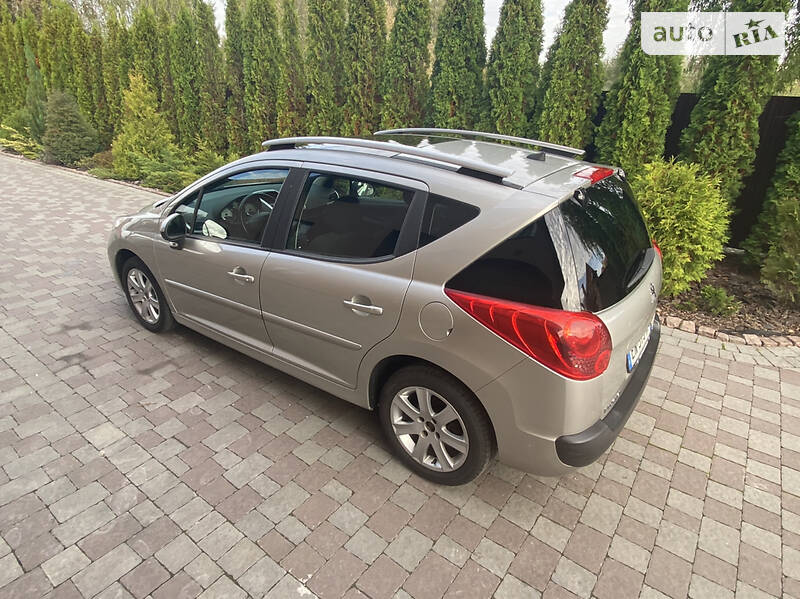 Peugeot 207 2009