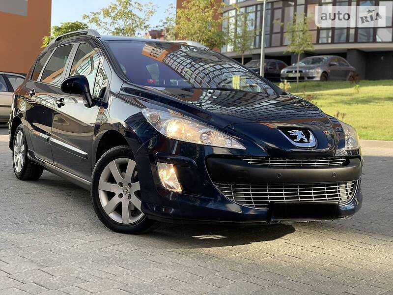 Peugeot 308 SW 2011