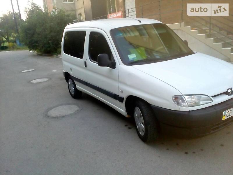 Peugeot Partner пасс. 2001
