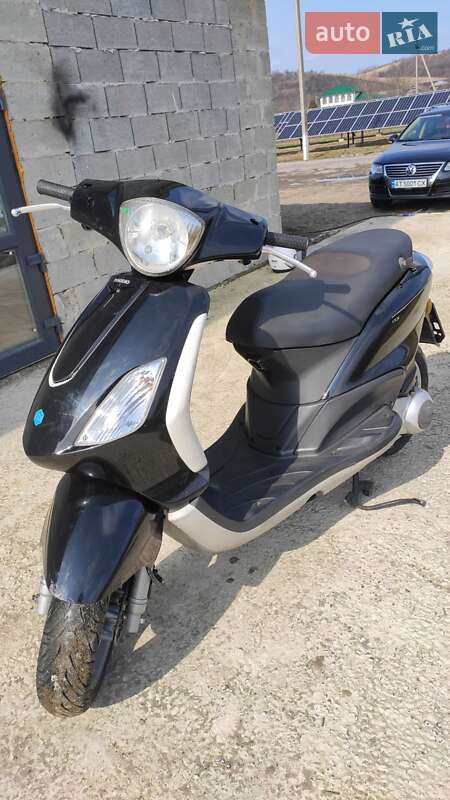 Original Piaggio Intake Manifold 50 4T 4V Fly Vespa LX S