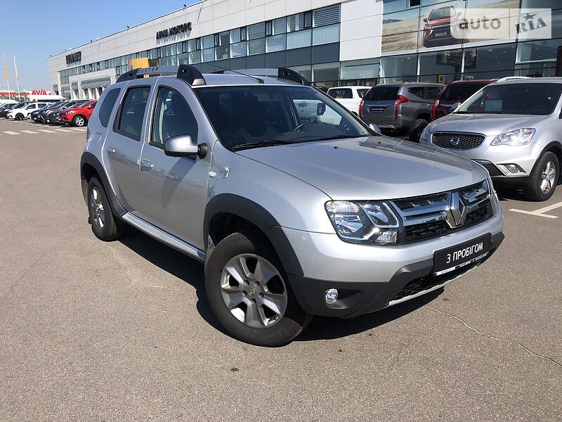 Renault duster 2016 price
