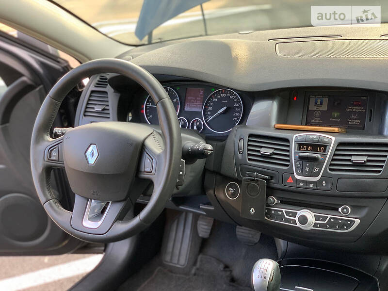 Renault Laguna BUSINESS СВІЖА 2011