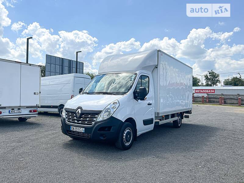 Фото Renault Master