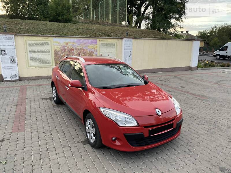 Renault Megane KLIMA CRUISE 81kW 2010