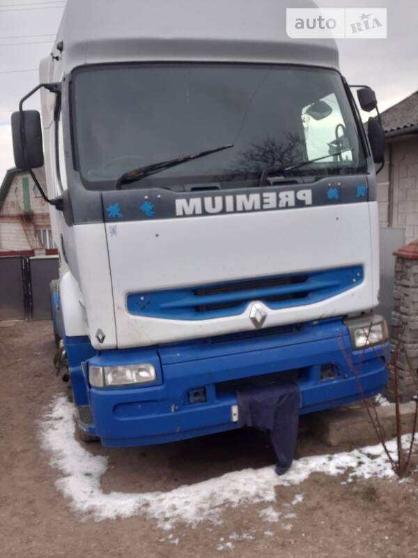Продам рено премиум