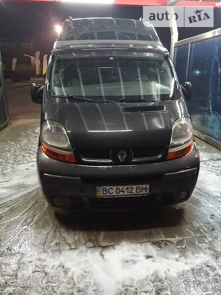 AUTO.RIA – Продам Renault Trafic груз. 2004 1.9 легковий фургон (до 1,5т) бу у Львові, ціна 5400 $