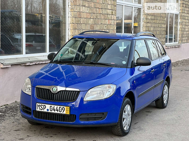 AUTO.RIA – Продам Шкода Фабія 2009 бензин 1.4 універсал бу у Києві ...