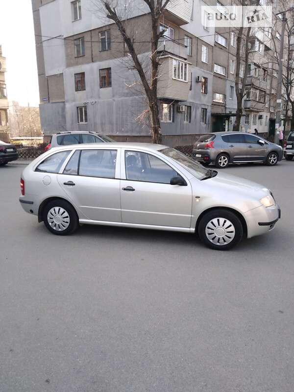 AUTO.RIA – Продам Шкода Фабия 2001 (42437AB) газ пропан-бутан / бензин ...