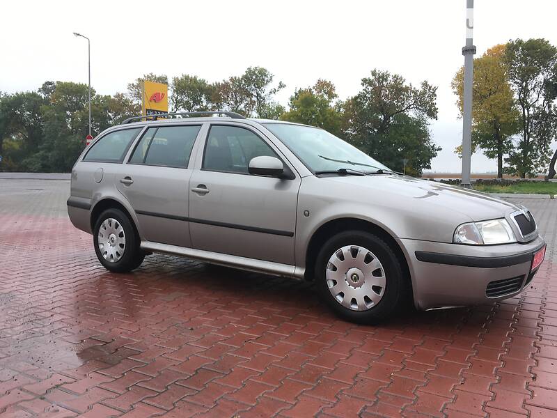 Skoda Octavia Tour 1.6 MPI BEZPIDKRASA 2010