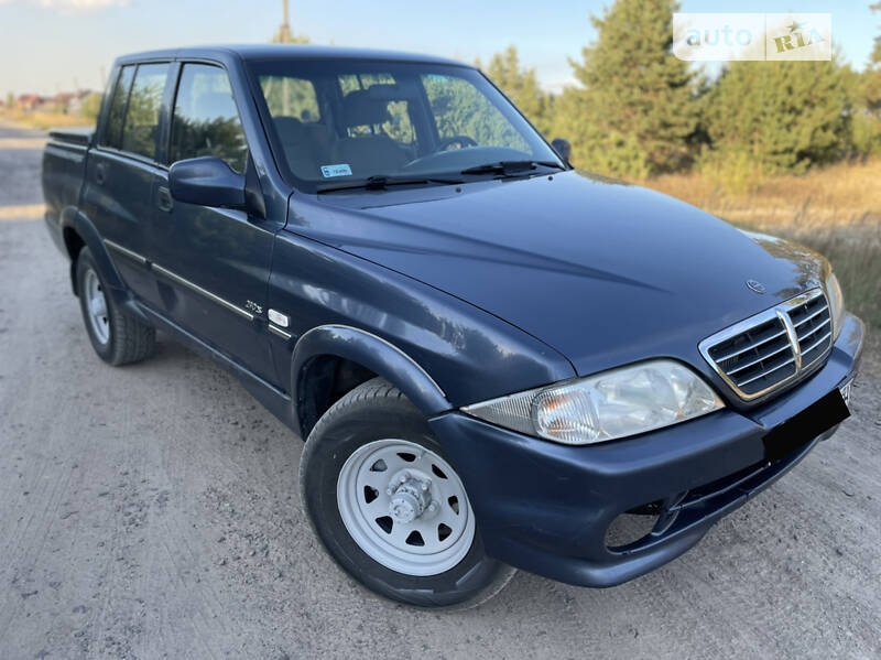 AUTO.RIA – Продам Санг Йонг Муссо 2006 дизель 2.8 пикап бу в Ровно ...