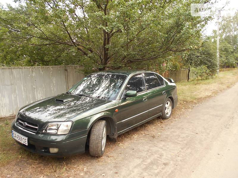 Субару легаси 2000 года