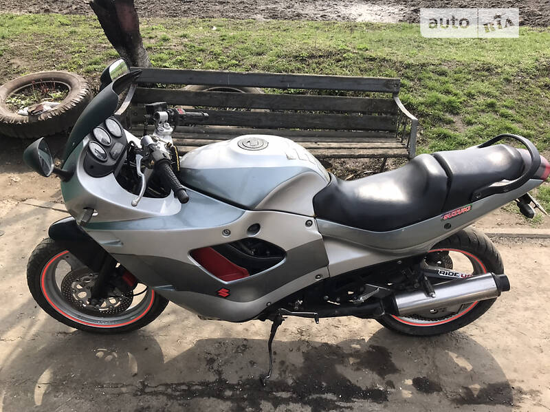 Сузуки гсх р 600