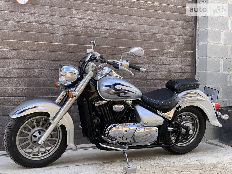 Suzuki Intruder 400 Classic 2014