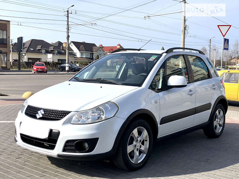AUTO.RIA – Продам Cузукі СХ4 2011 бензин 1.6 позашляховик / кросовер бу ...