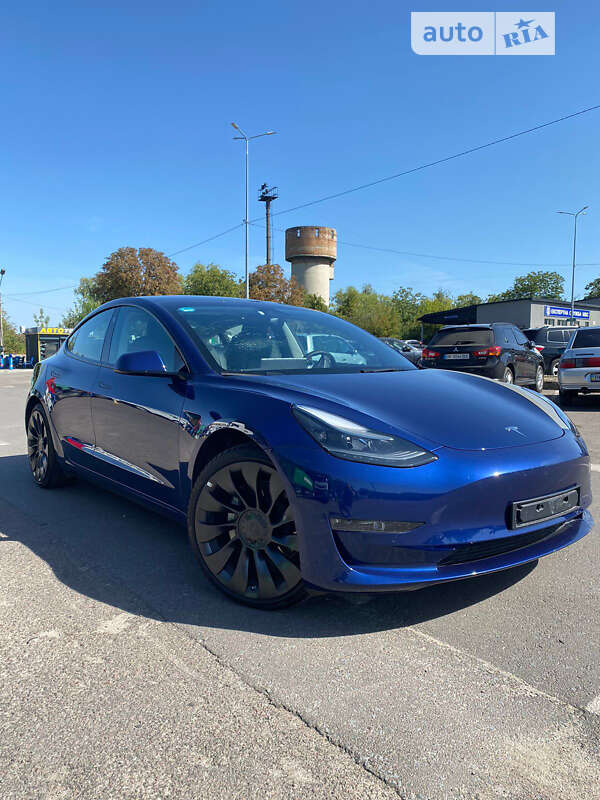 AUTO.RIA – Продам Тесла Модель 3 2022 електро седан бу у Рівному, ціна ...