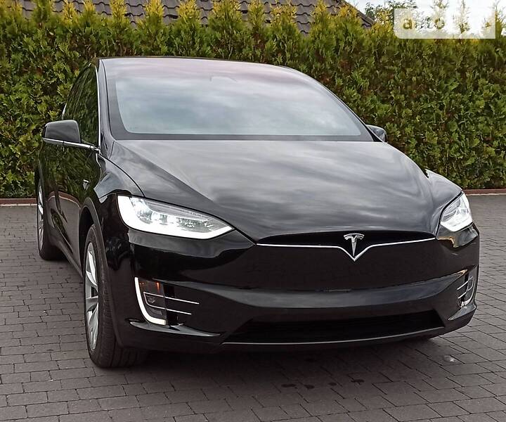 Tesla Model X 100d 2019