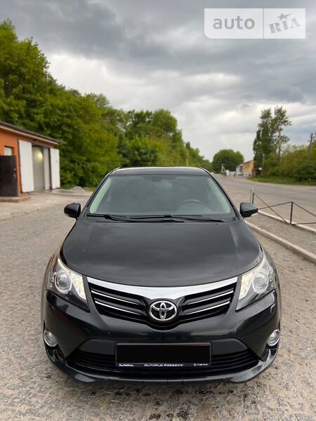 Toyota Avensis Executive 2.0 Diesel 2014