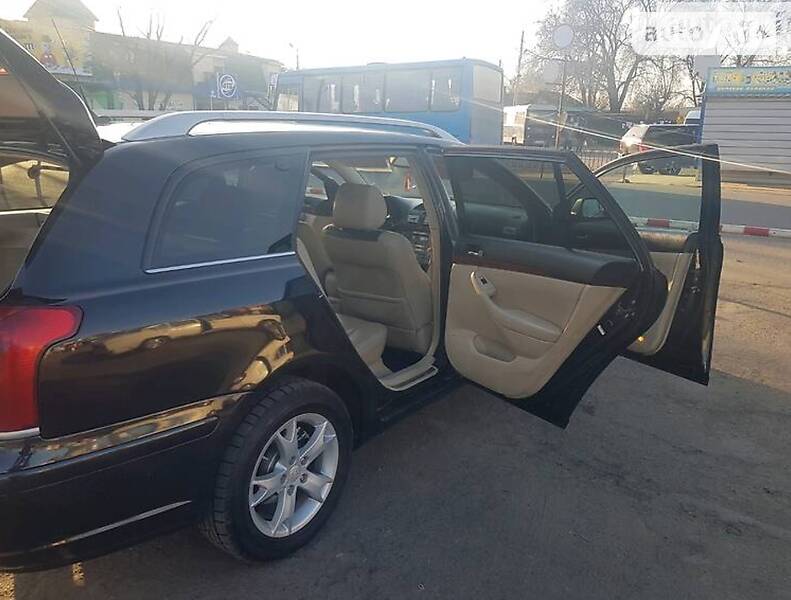 Toyota Avensis 2006