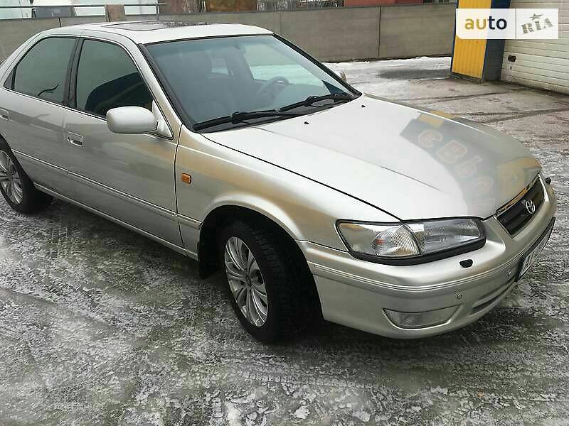 Toyota Camry 2001 Cars
