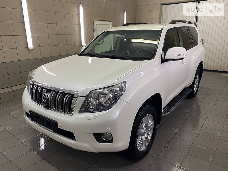 Toyota Land Cruiser Prado 150 PREMIUM PNEVMO 60th 2011