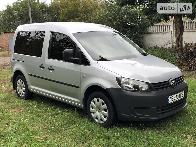 Volkswagen Caddy пасс. 2011