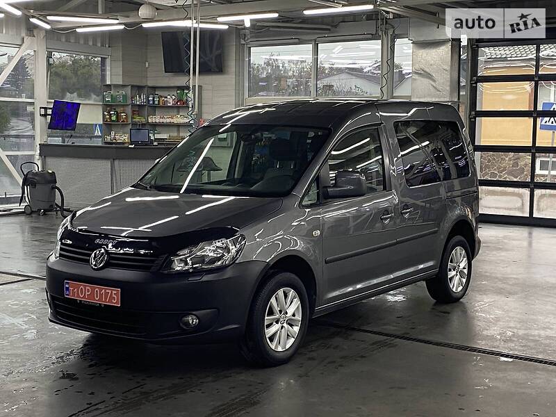 Volkswagen Caddy пасс. COMFORTLINE 7SIZE 2012