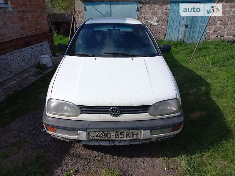 AUTO.RIA – Продам Фольксваген Гольф 1993 (48085KH) 1.6 хэтчбек бу в  Лебедине, цена 1450 $