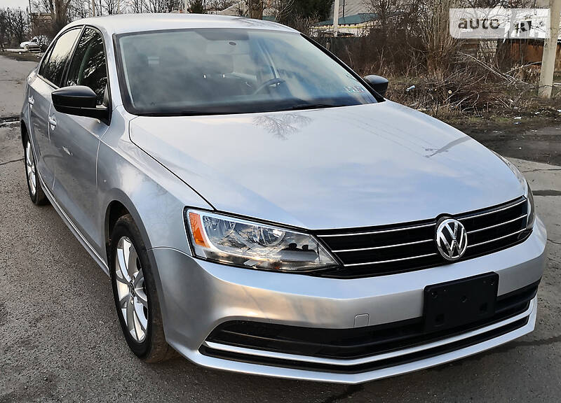 AUTO.RIA – Продам Volkswagen Jetta 2015 бензин 1.8 седан бу в Днепре, цена 8699 $