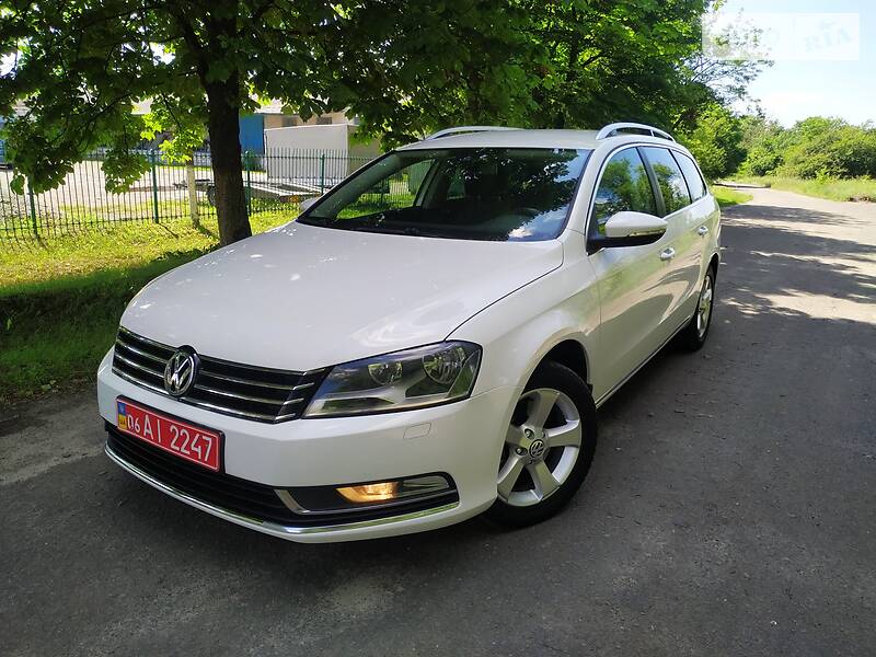 Volkswagen Passat B7 Заводський газ 2011