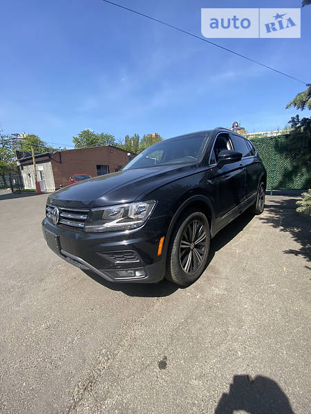 Volkswagen Tiguan SEL 2018