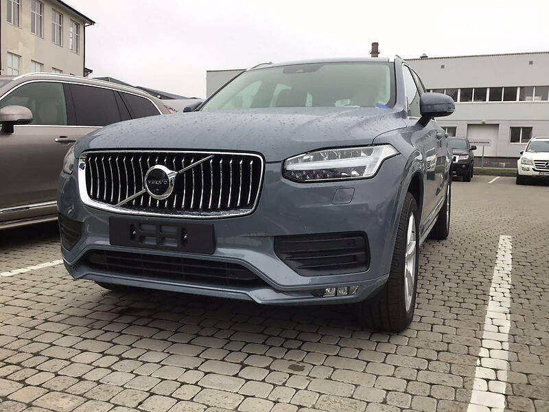 Volvo XC90 2019
