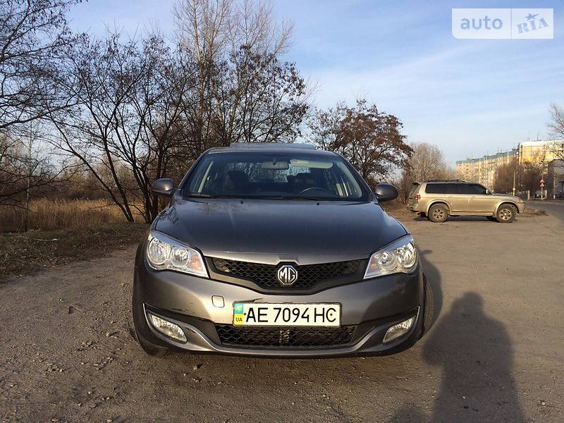 MG 350 2012