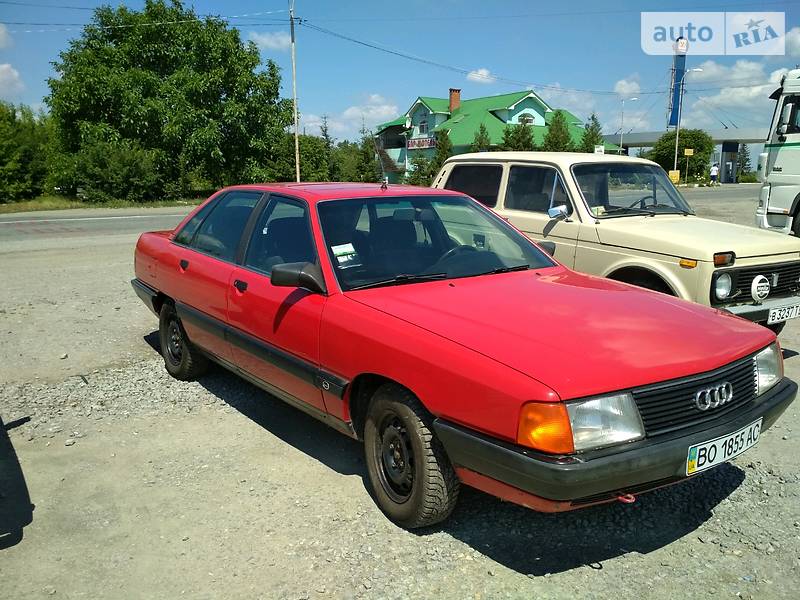 AUDI 100 1988