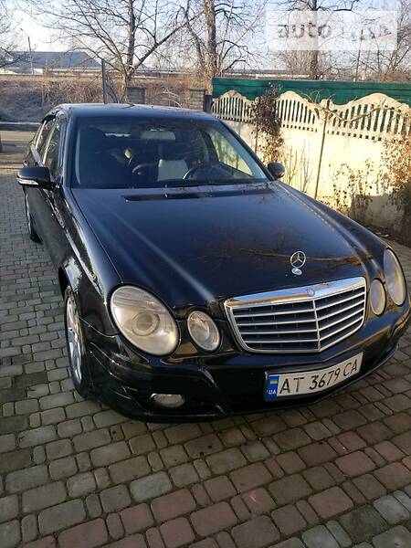 MERCEDES-BENZ E 220 D 2006