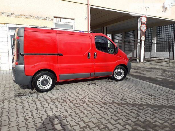 OPEL VIVARO 2006