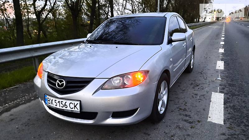 MAZDA 3 2006
