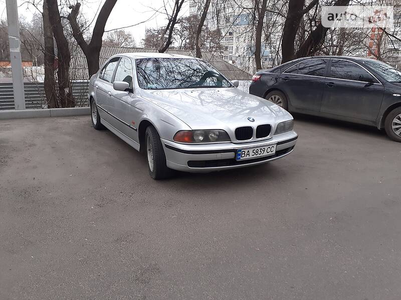 BMW 520I 2000