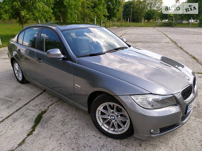 BMW 328XI 2010