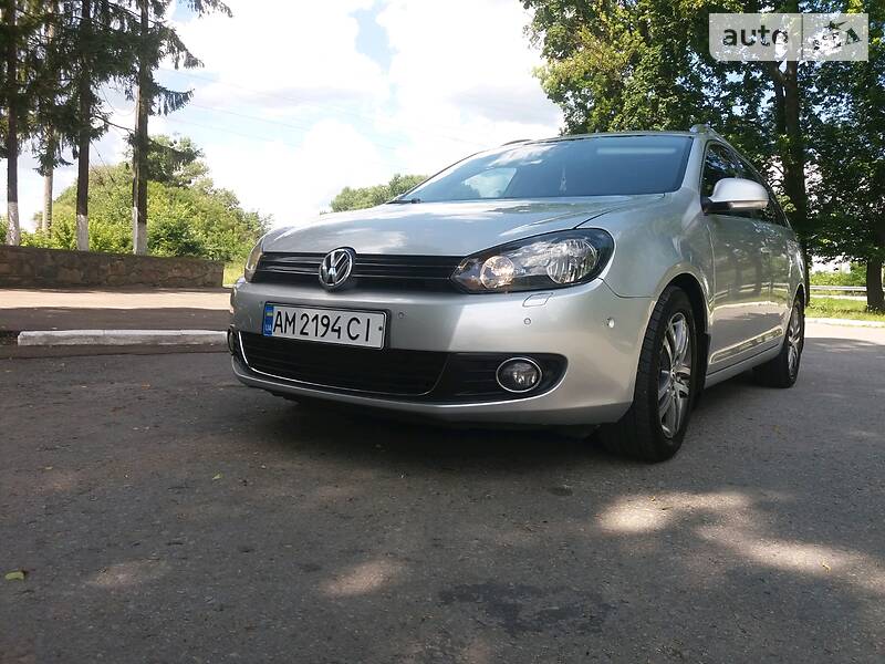 VOLKSWAGEN GOLF 2011
