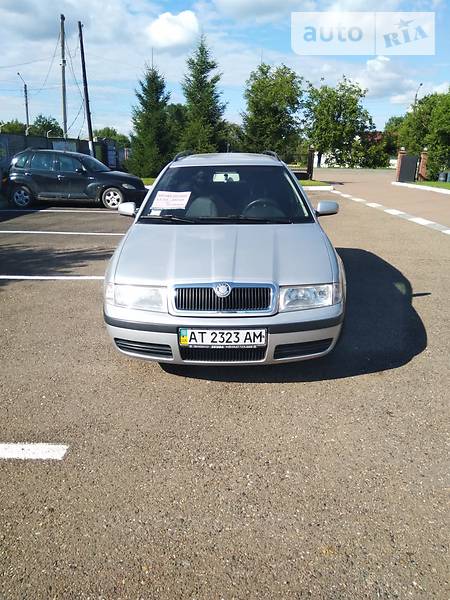Головне фото звіту автомобіля SKODA OCTAVIA TOUR 2007