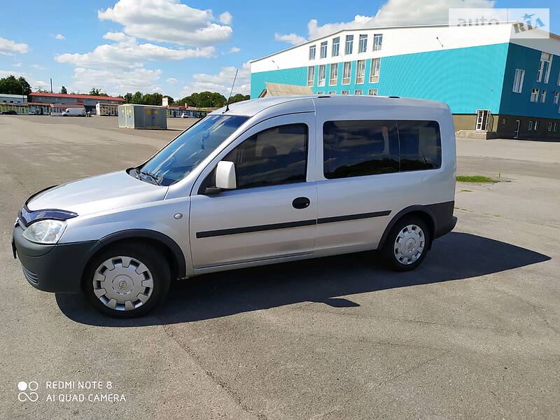 OPEL COMBO 2009