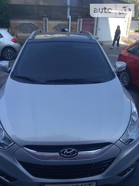 HYUNDAI IX35 2011
