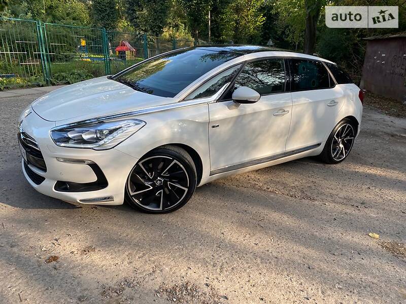 CITROEN DS5 2012